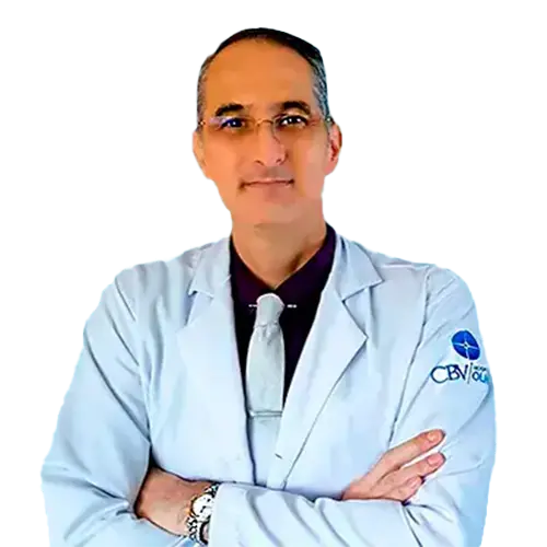 Dr. Juscelino Kubitschek de Oliveira olhando para frente