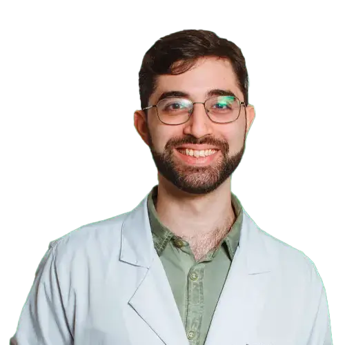 Dr. Rafael Neves Moreno olhando para frente