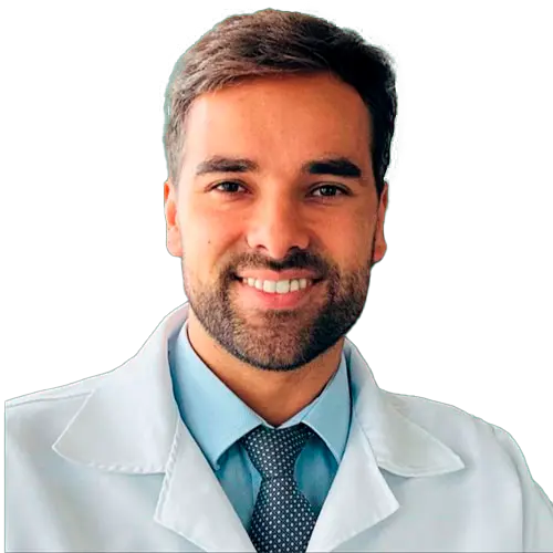 Dr. Guilherme Robaina olhando para frente