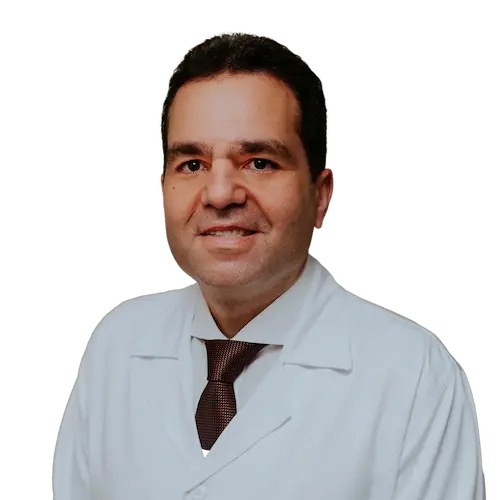 Dr. Acilino Leite de Oliveira Neto olhando para frente