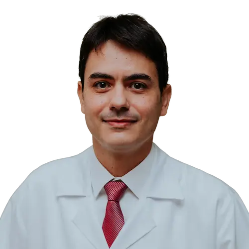 Dr. Mauro Sérgio de Oliveira Silva olhando para frente